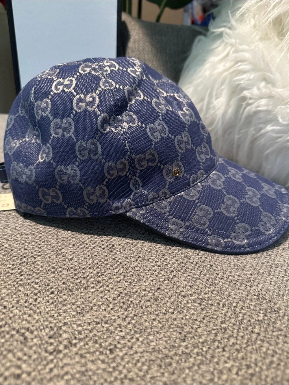Gucci Blue and Beige GG Monogram Cap - Picture 2 of 7